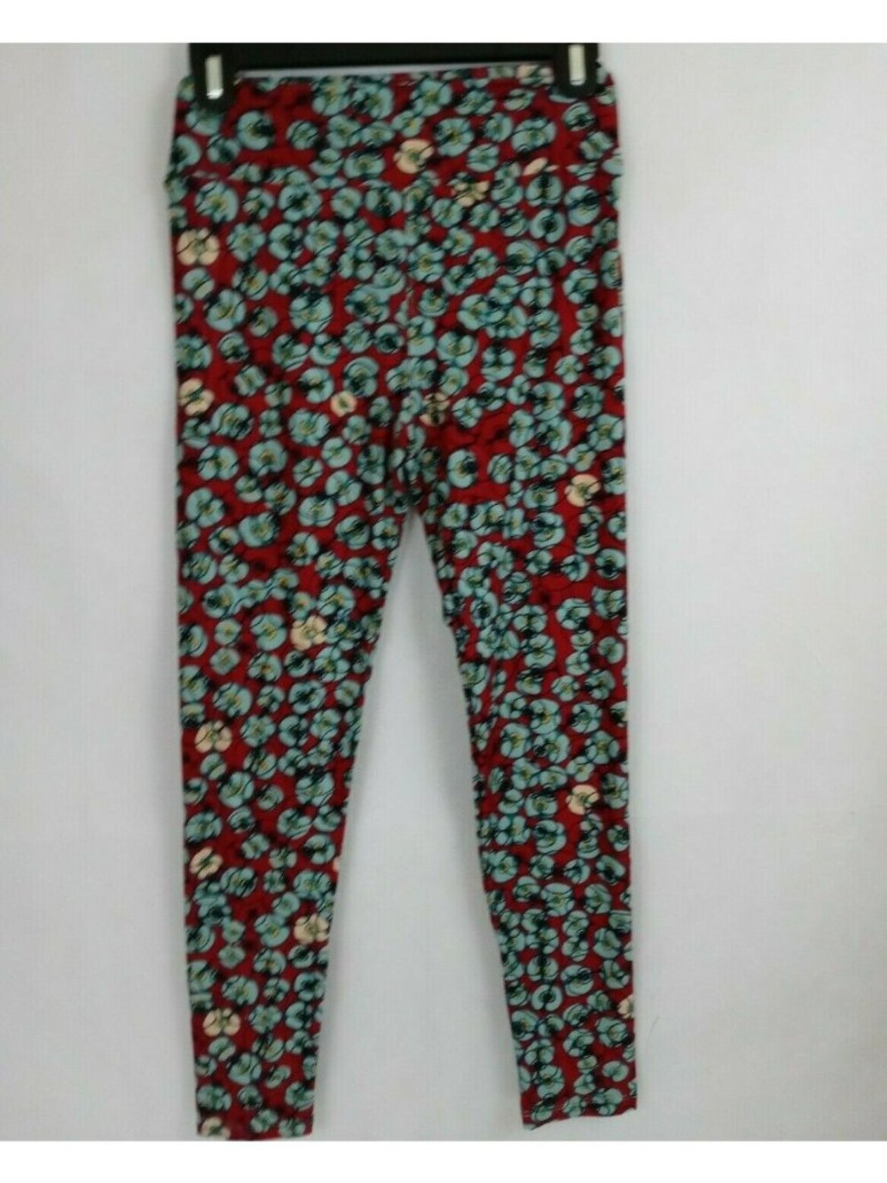 New LuLaRoe One Size Leggings Red With Blue Apples Design